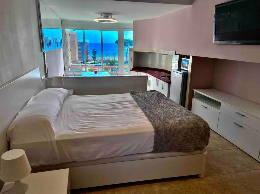 Estudio Con Vistas Al Mar Apartment La Pineda Exterior foto