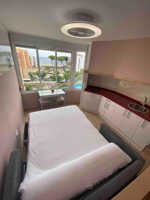 Estudio Con Vistas Al Mar Apartment La Pineda Exterior foto
